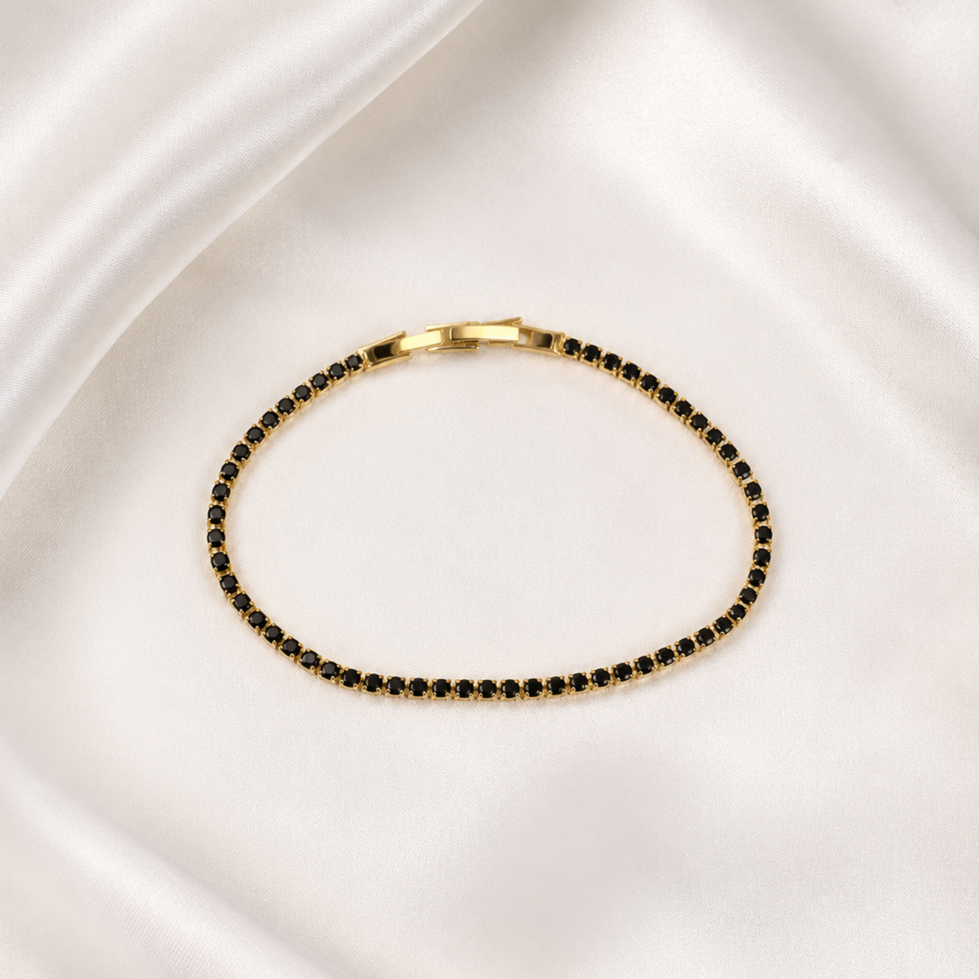 Brățară Tennis Neagră 1.5MM Auriu din Oțel Inoxidabil – Elegantă & Minimalistă