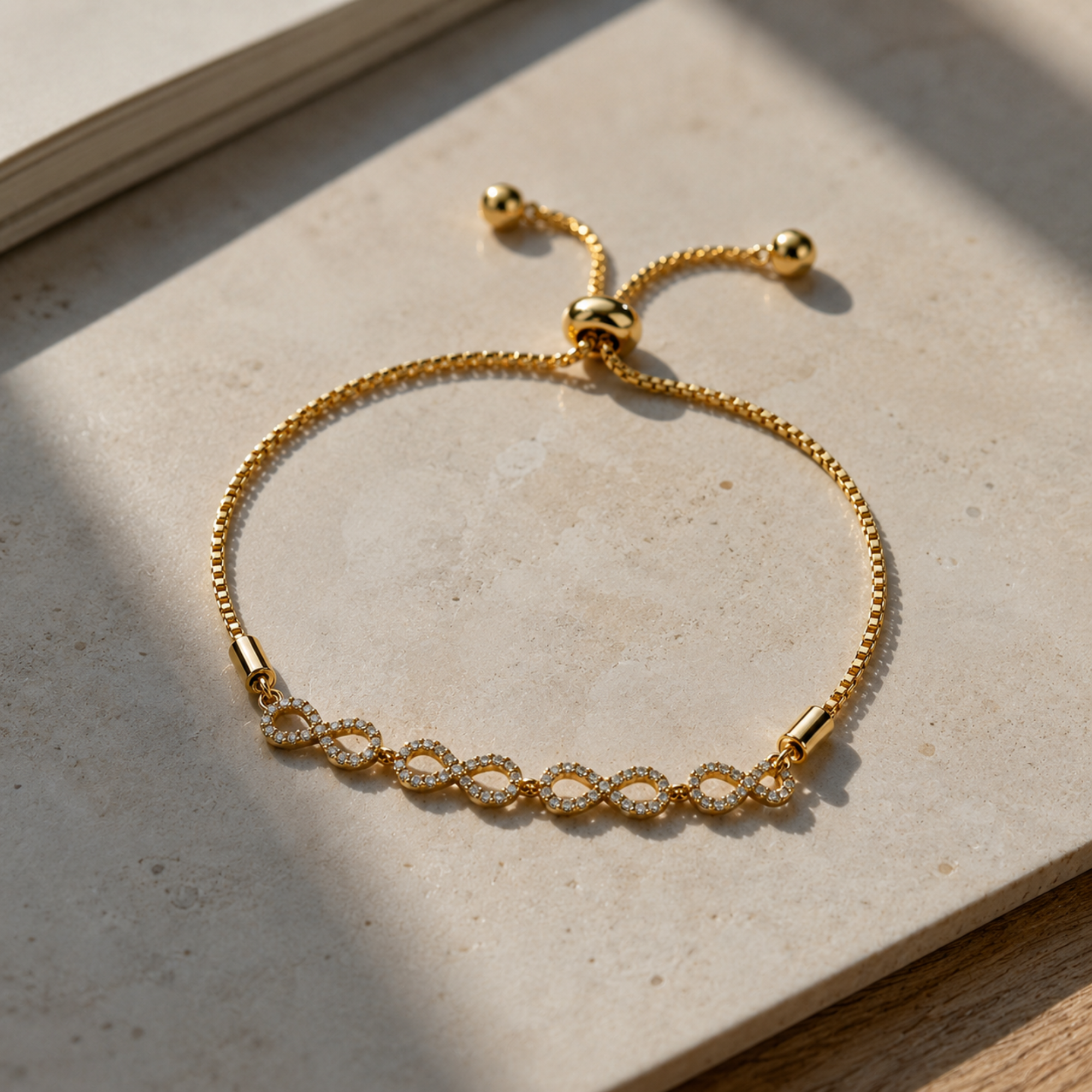 Brățară Tennis Reglabilă Infinity Gold Luxury din Oțel Inoxidabil – Ajustabilă 14-24 cm, Rezistentă la Apă