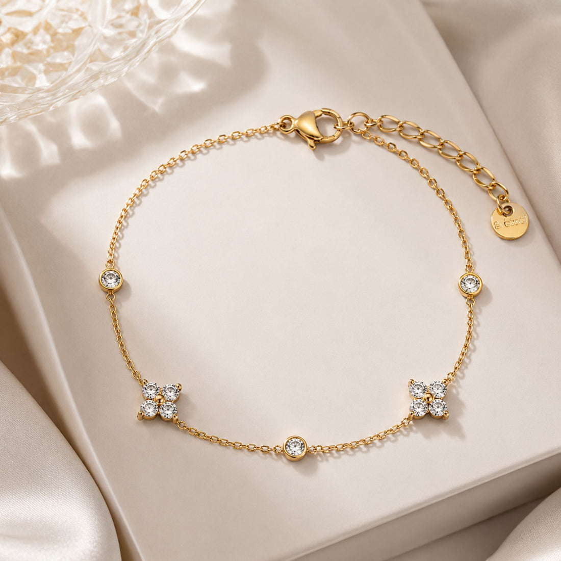 Bloom Crystal Bracelet – Brățară din Oțel Inoxidabil cu Zirconii Strălucitoare