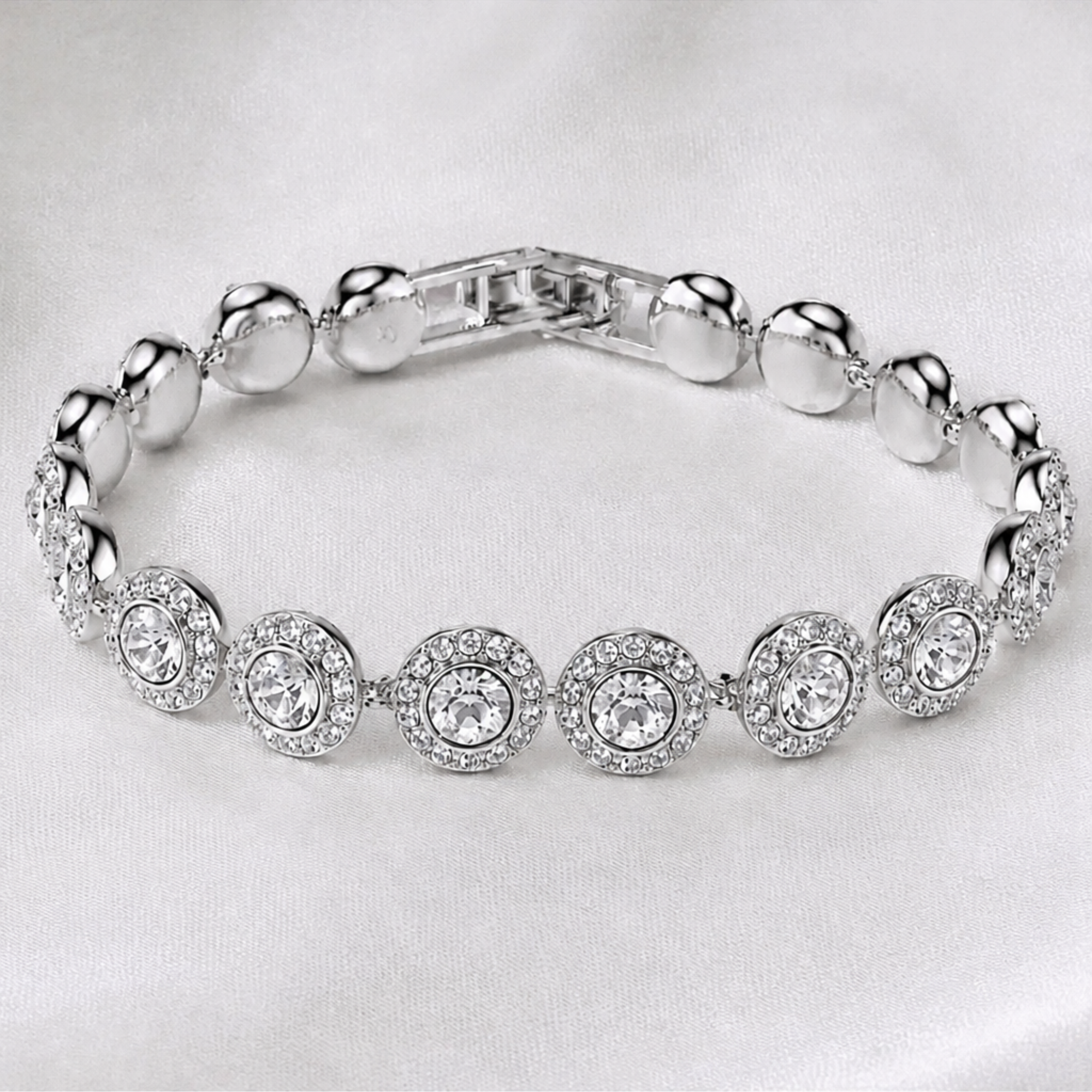Brățară Tennis Angelic Argintie – Cristale Strălucitoare, Design Elegant Reglabil