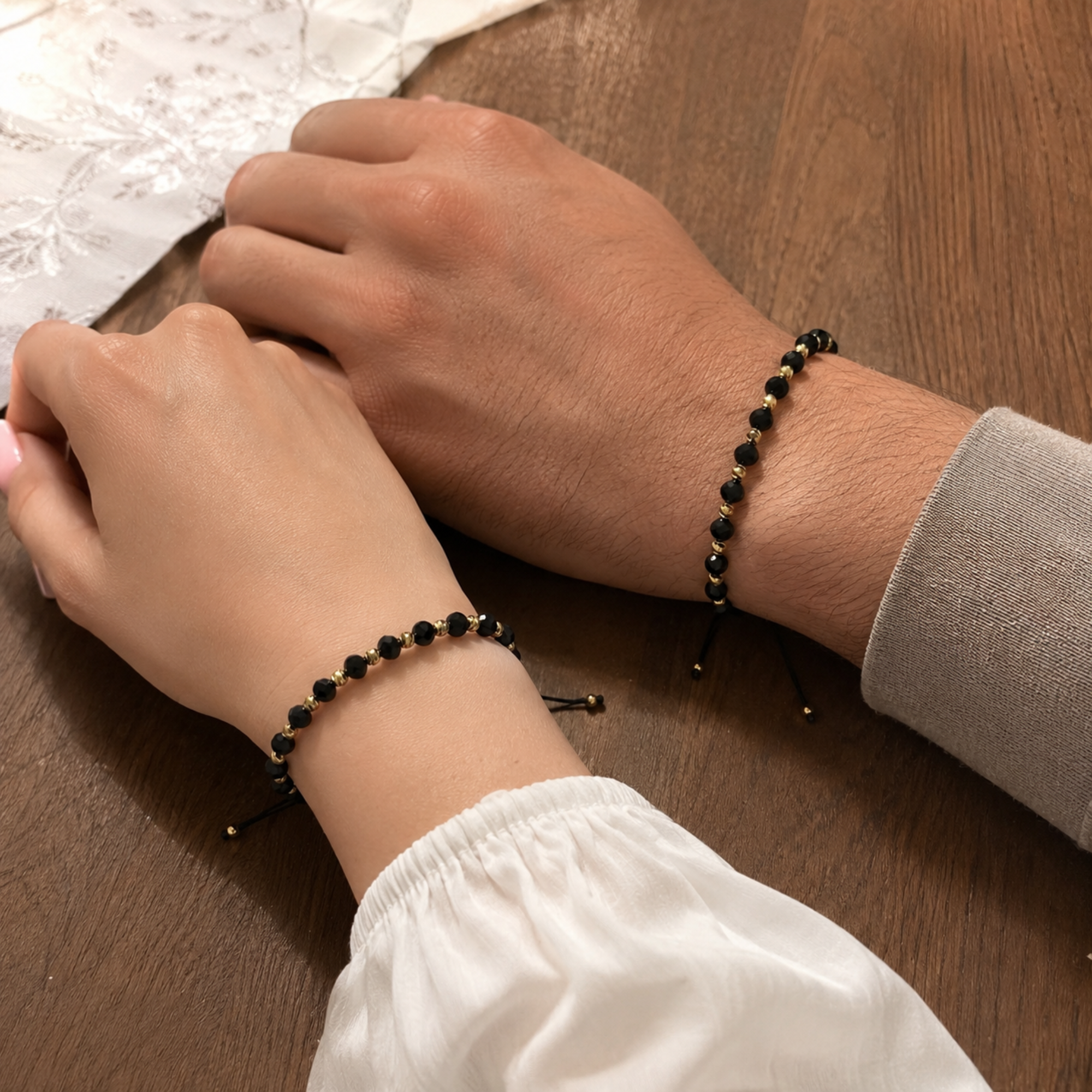 Brățară Ajustabilă Black Gold din Oțel Inoxidabil – Rezistentă la Apă,Cutie Cadou