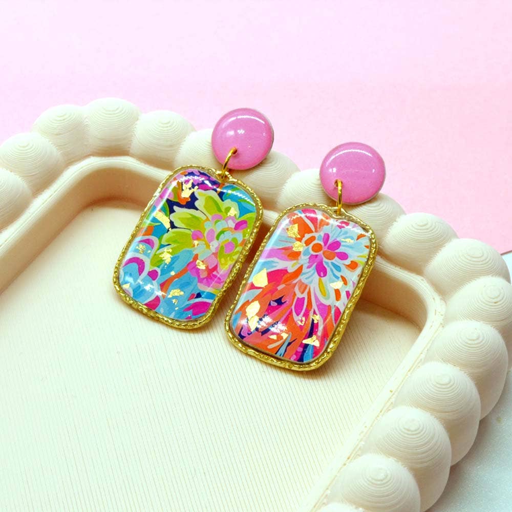 Cercei TROPICAL FLORAL – Handmade din Rășină și Oțel Inoxidabil Auriu | Zallmorra Artisan Collection