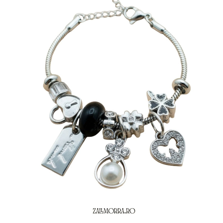 Brățara Charm Silver – Lucky Heart Edition | Zallmorra