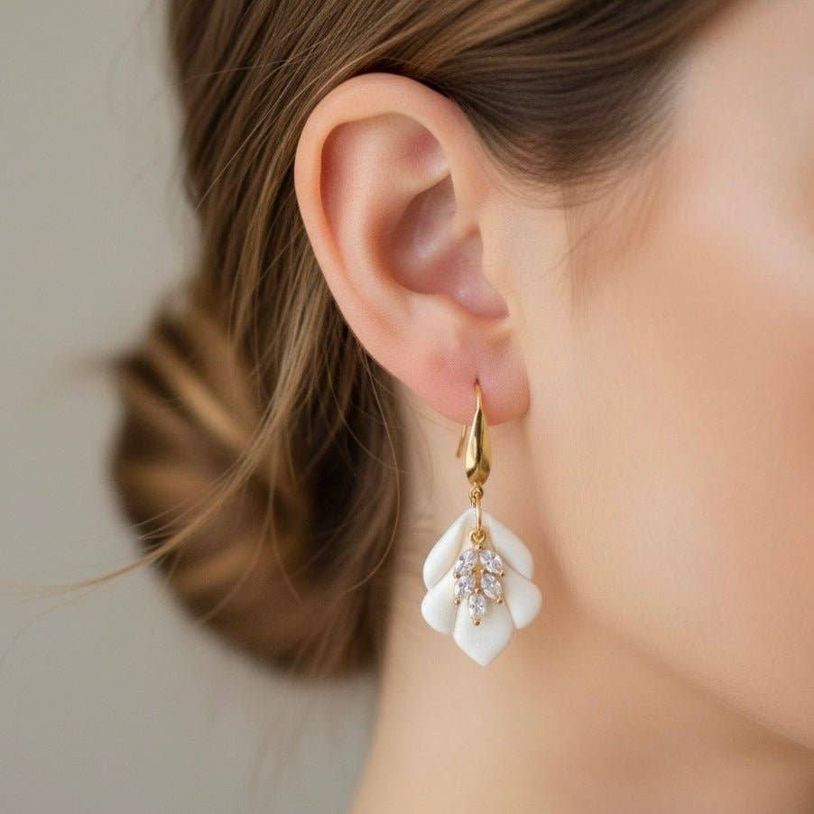 Cercei DESIREE Pearl – Argilă Polimerică și Zirconii Placate cu Aur 18K | Zallmorra Artisan Collection