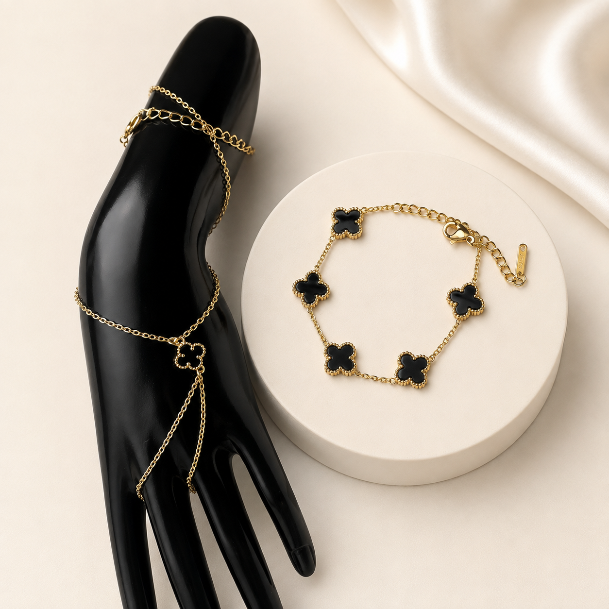 Bundle Black Bloom – Brățară cu 5 motive și brățară de mână cu inel